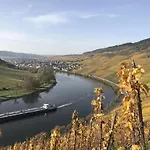 度假居 